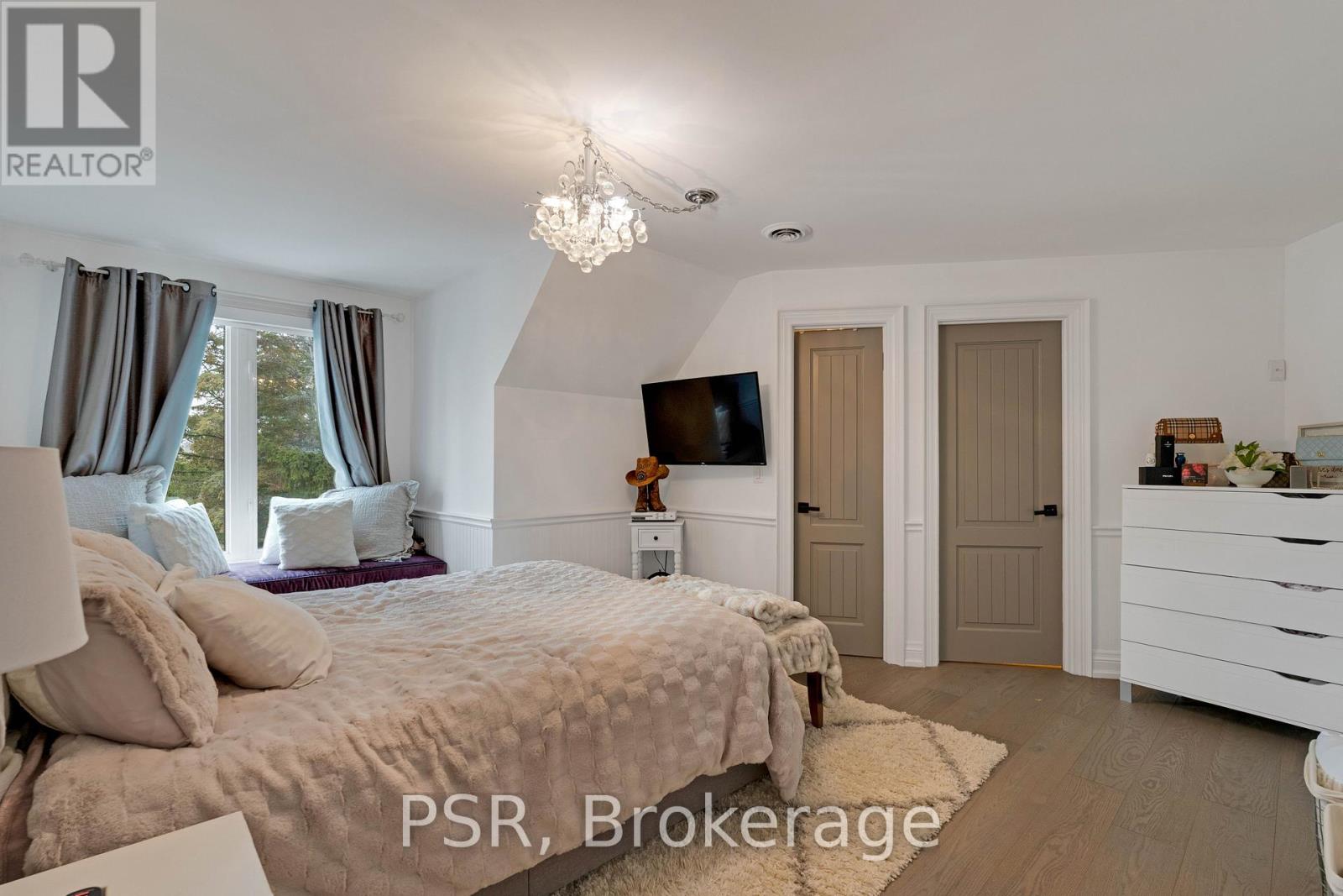 140 Ravendale Court, Vaughan, Ontario  L0J 1C0 - Photo 22 - N12843666