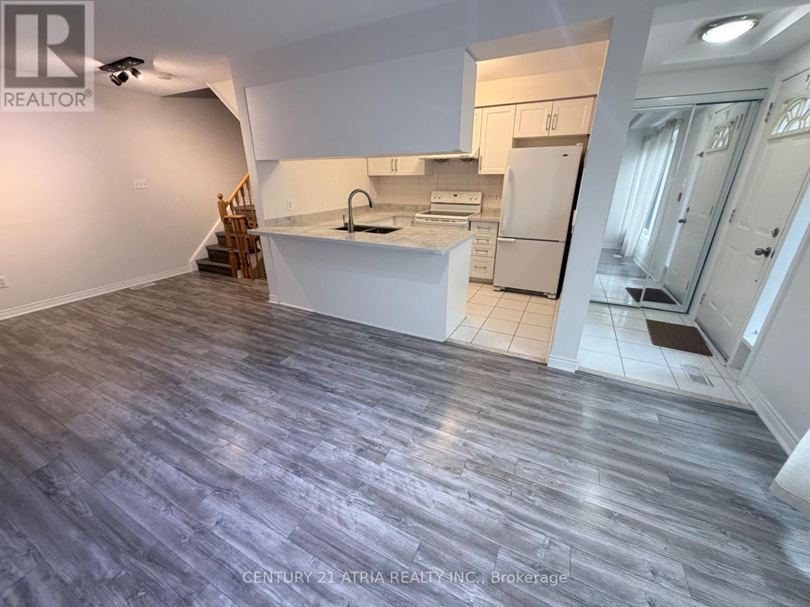 54 - 18 Clark Avenue W, Vaughan, Ontario  L4J 8H1 - Photo 7 - N13167190