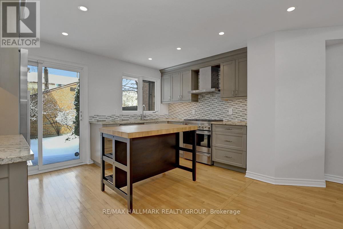 261 Bruyere Street, Ottawa, Ontario  K1N 5E5 - Photo 5 - X13410554