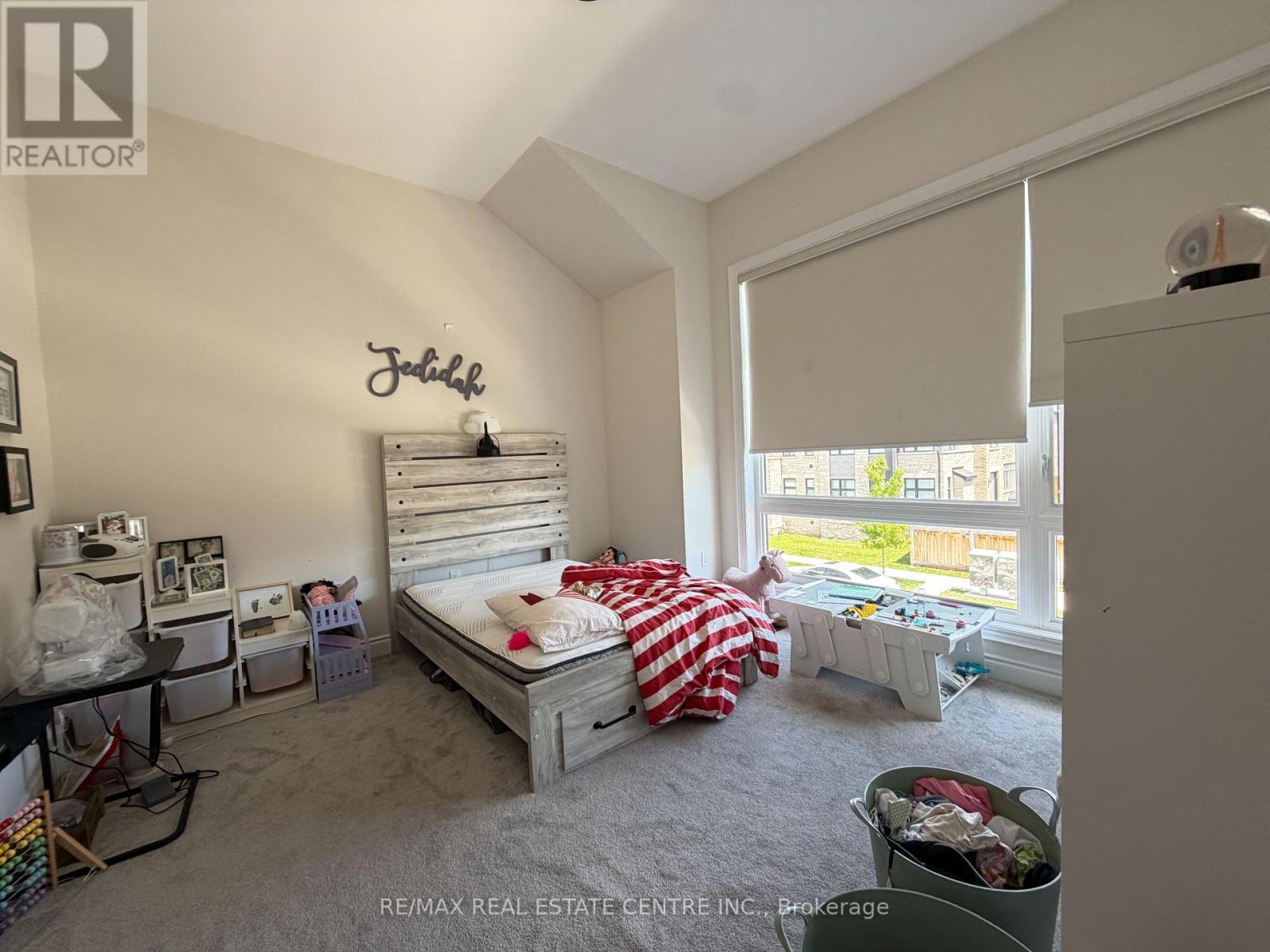 1192 Stag Hollow, Oakville, Ontario  L5M 5M4 - Photo 18 - W13246936