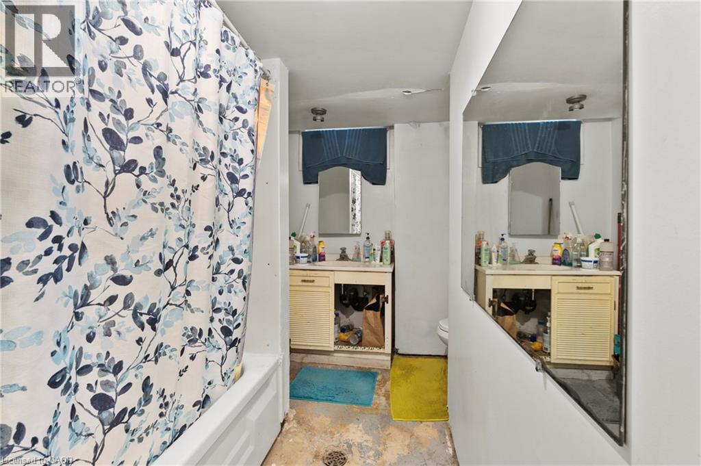 80 1/2 Melody Trail, St. Catharines, Ontario  L2M 1C7 - Photo 15 - 40837006