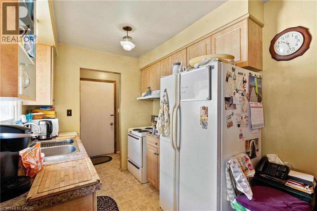 80 1/2 Melody Trail, St. Catharines, Ontario  L2M 1C7 - Photo 4 - 40837006