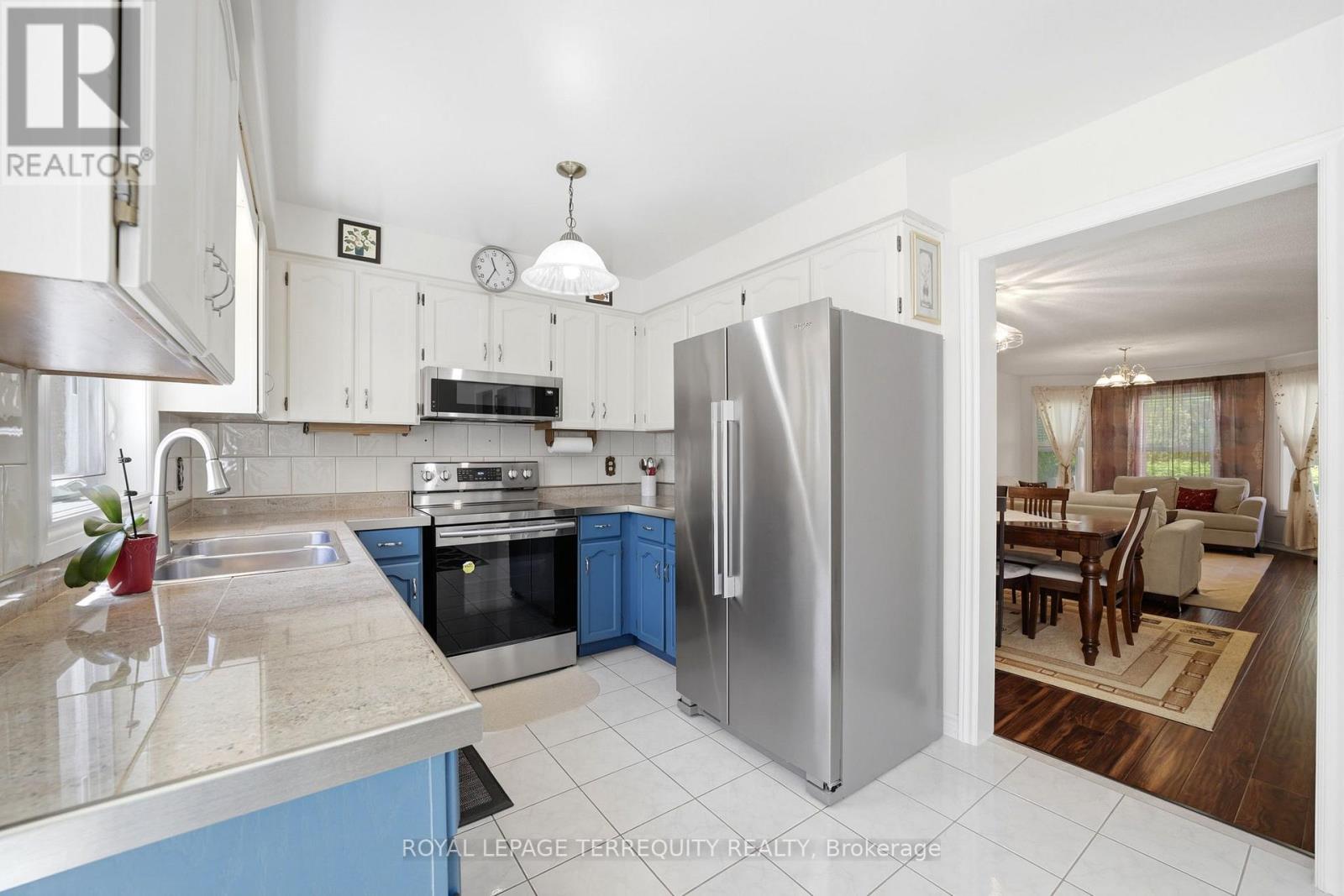 1913 Rosebank Road, Pickering, Ontario  L1V 1P7 - Photo 10 - E13410582