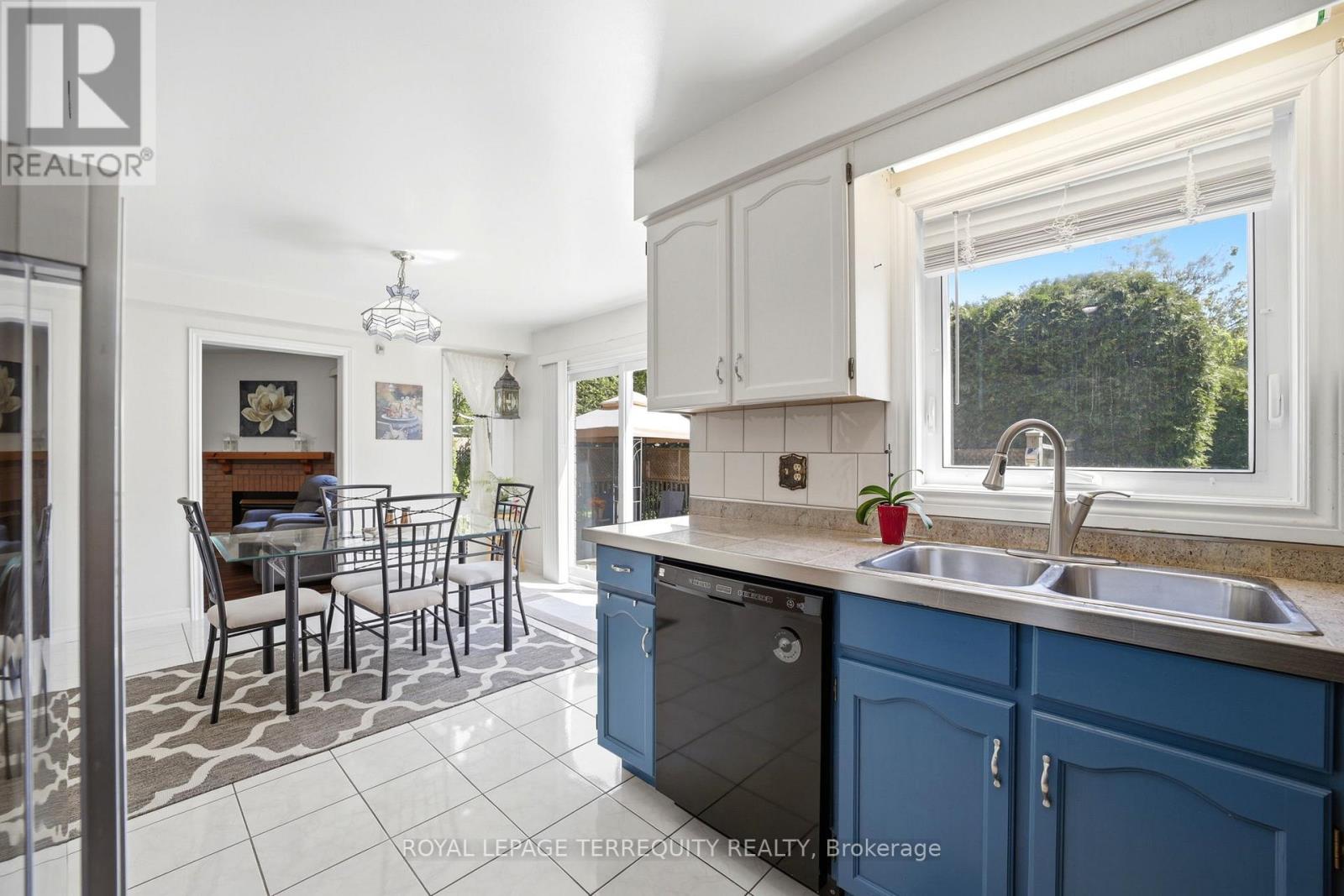1913 Rosebank Road, Pickering, Ontario  L1V 1P7 - Photo 13 - E13410582