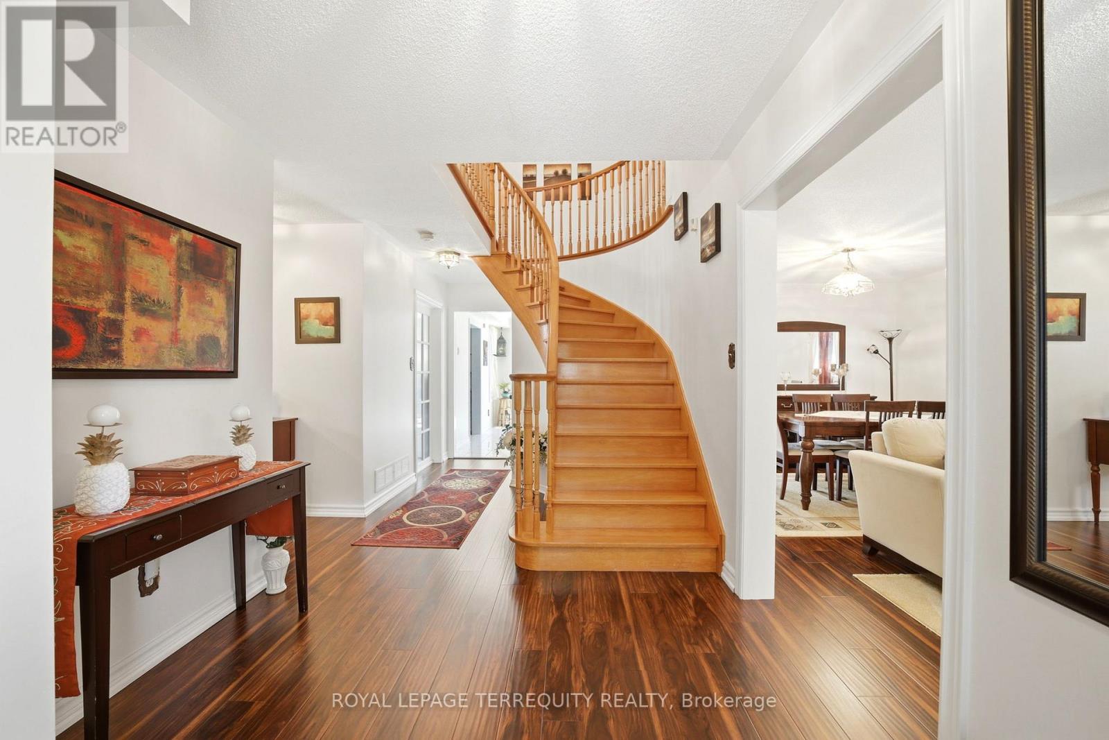 1913 Rosebank Road, Pickering, Ontario  L1V 1P7 - Photo 5 - E13410582