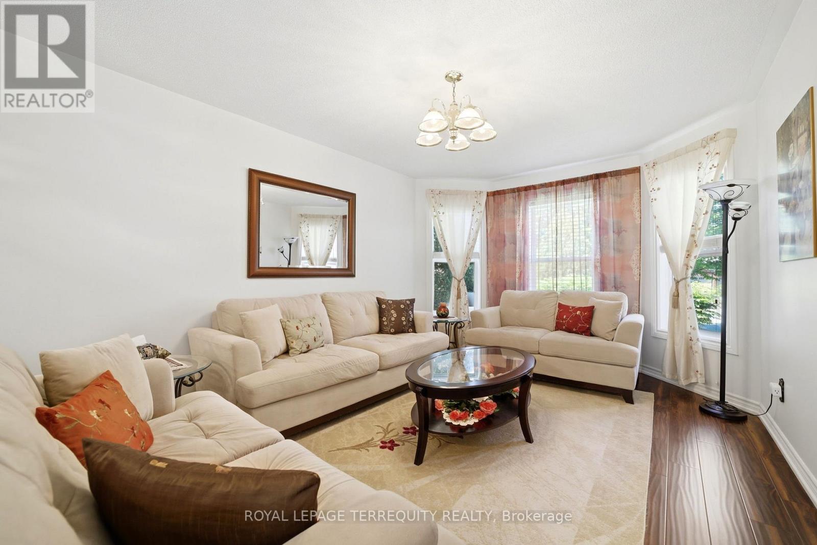 1913 Rosebank Road, Pickering, Ontario  L1V 1P7 - Photo 8 - E13410582