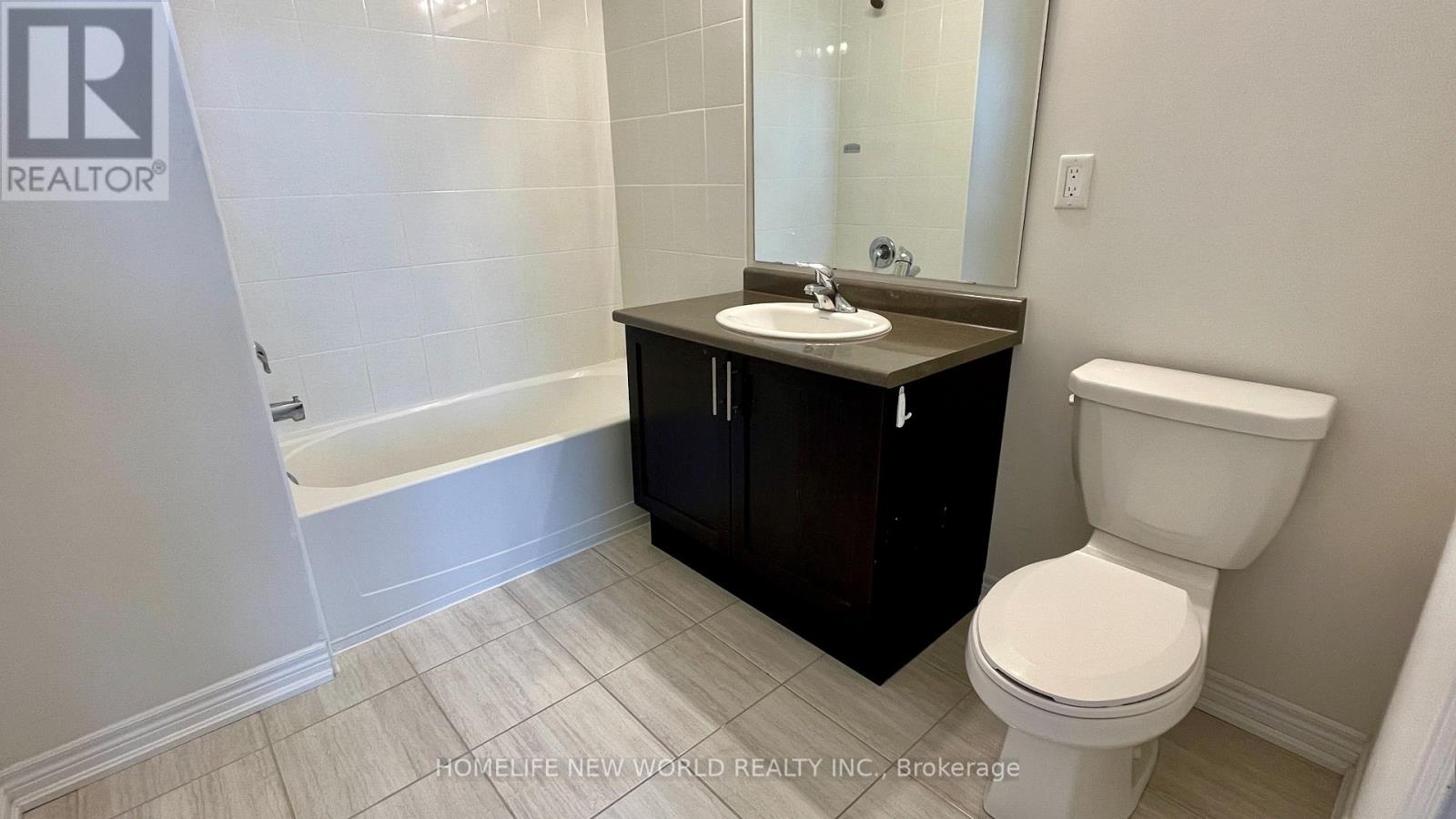 9 Falconridge Terrace, East Gwillimbury, Ontario  L9N 0R2 - Photo 15 - N13410574