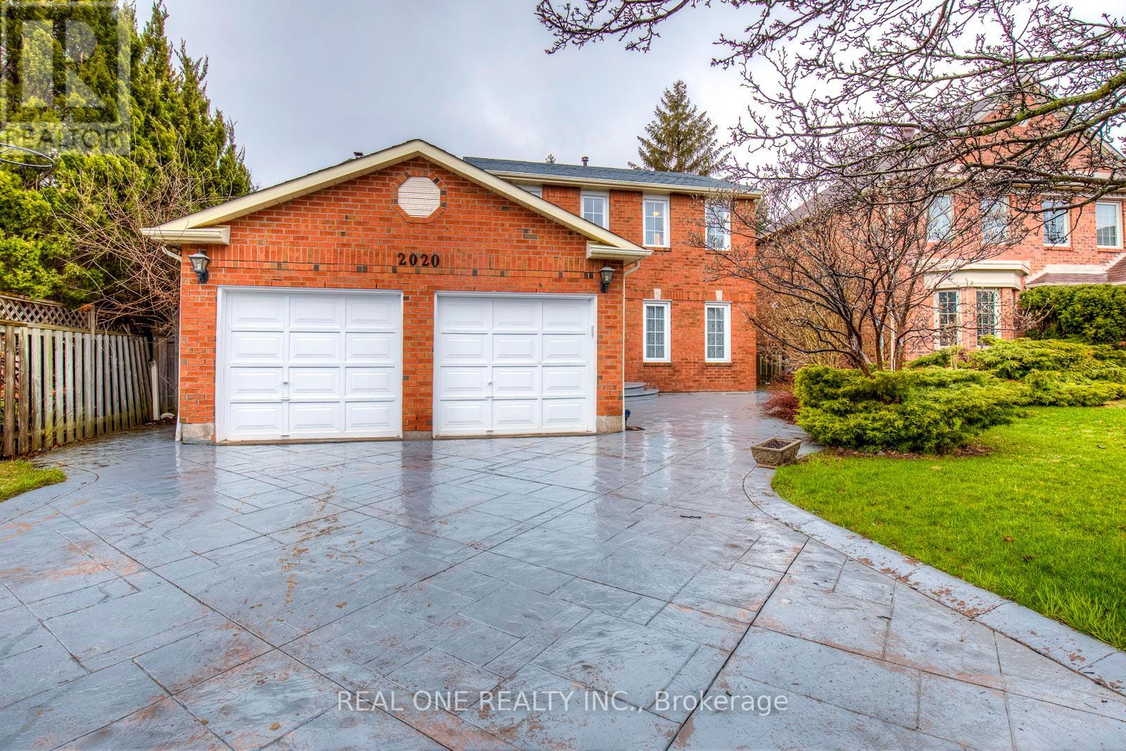 2020 GANDER STREET, Oakville, Ontario