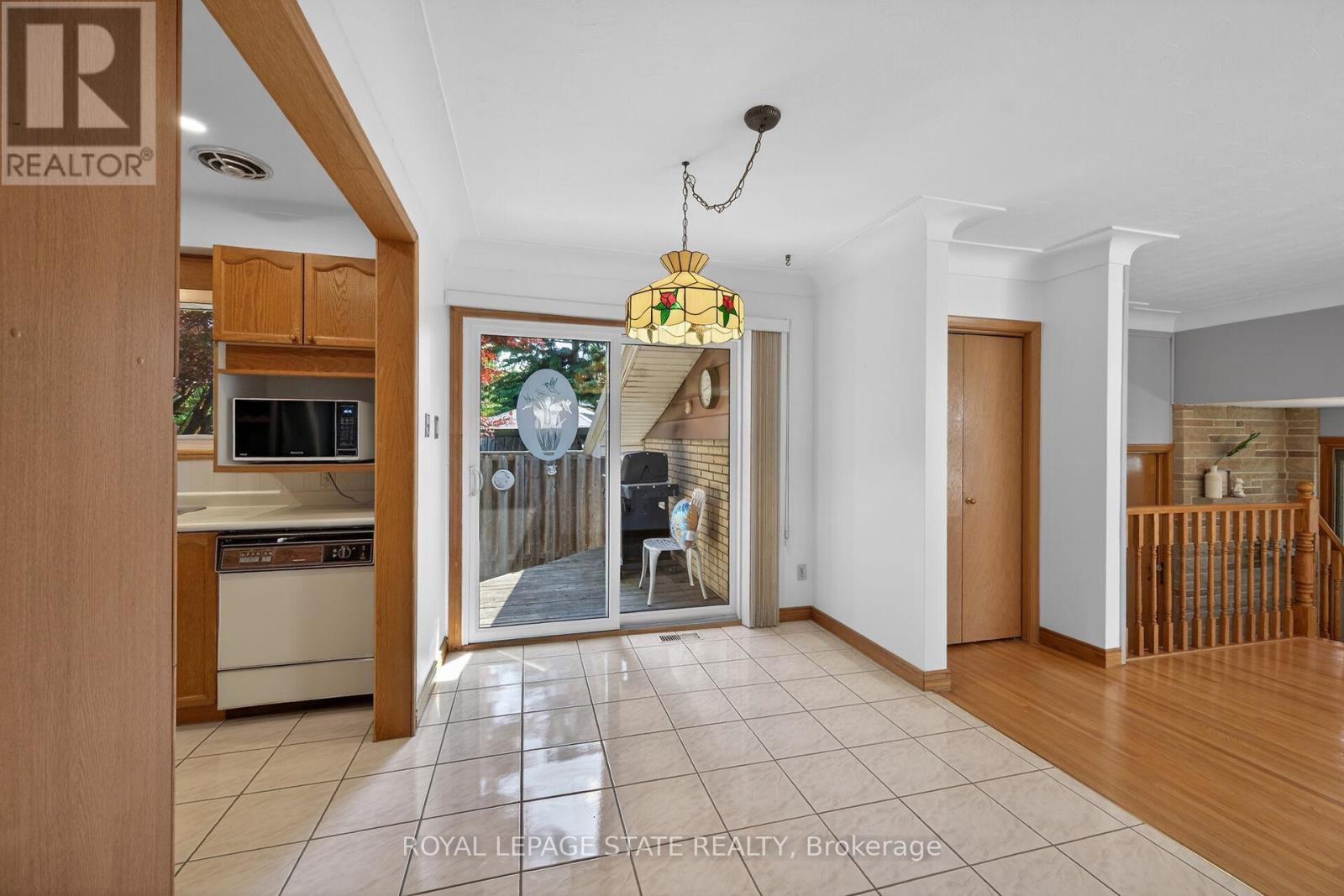 40 Bermuda Court, Hamilton, Ontario  L9C 2J8 - Photo 14 - X13410570