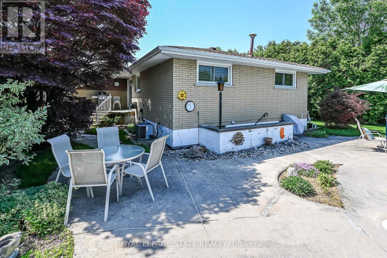 40 Bermuda Court, Hamilton, Ontario  L9C 2J8 - Photo 44 - X13410570