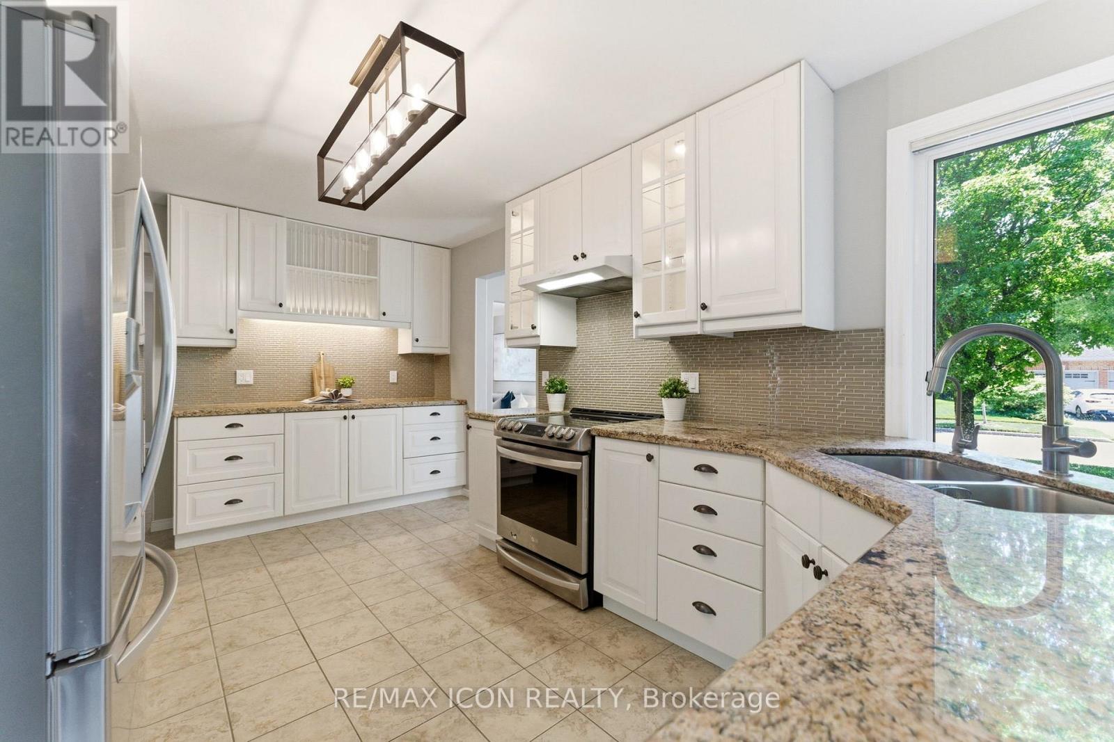 188 Old Abbey Road, Waterloo, Ontario  N2K 3P1 - Photo 14 - X13410586