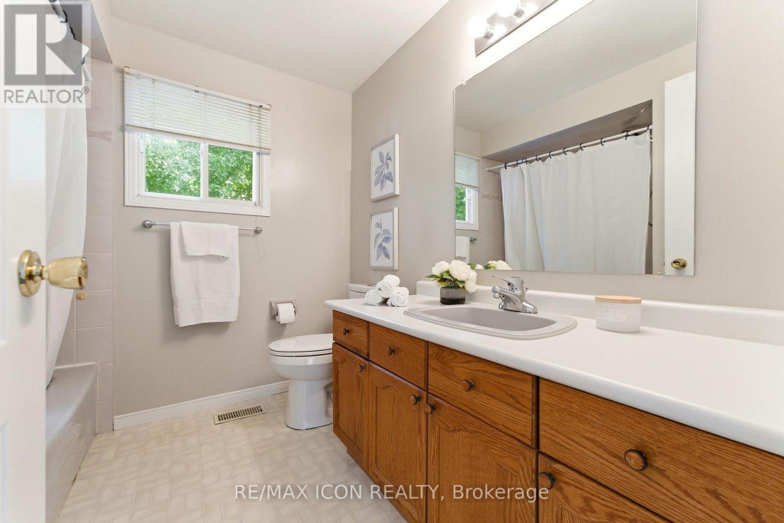 188 Old Abbey Road, Waterloo, Ontario  N2K 3P1 - Photo 24 - X13410586