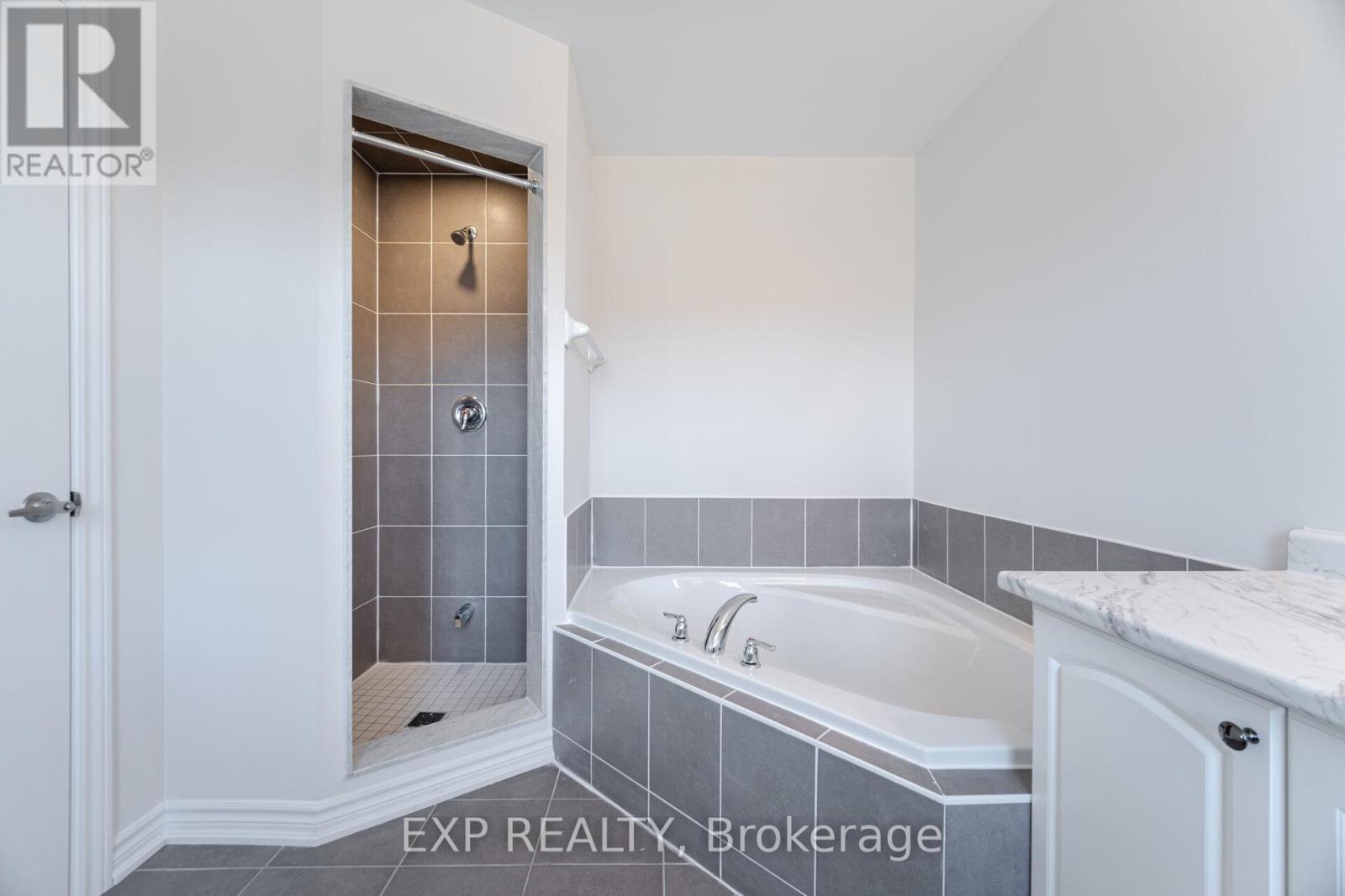 70 Baker Street, Thorold, Ontario  L2V 0N1 - Photo 24 - X13410602