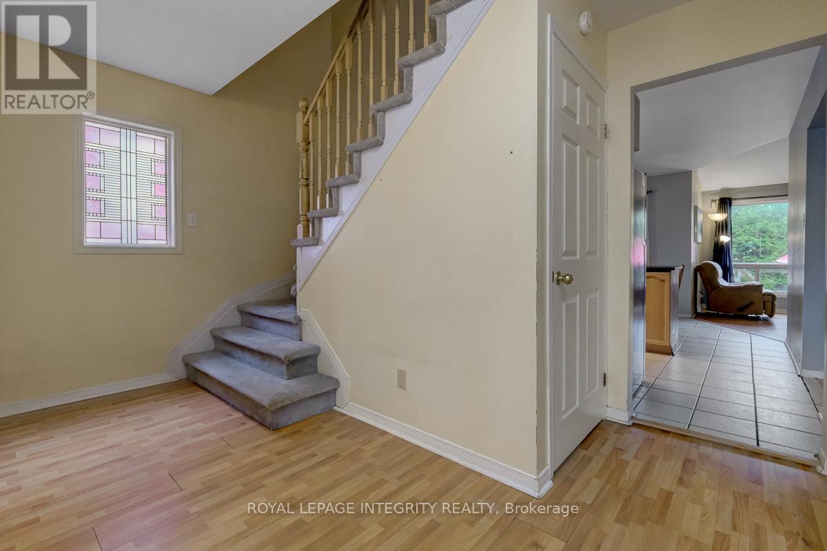 45 Stonemeadow Drive, Ottawa, Ontario  K2M 2J9 - Photo 6 - X13410680