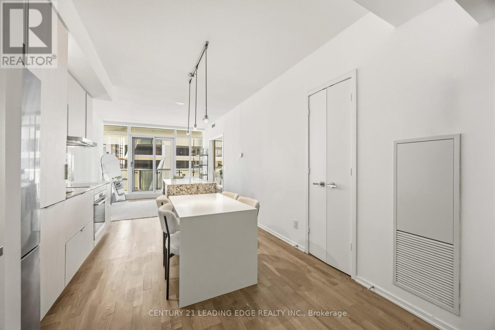 3308 - 1 Bloor Street E, Toronto, Ontario  M4W 0A8 - Photo 12 - C13410416
