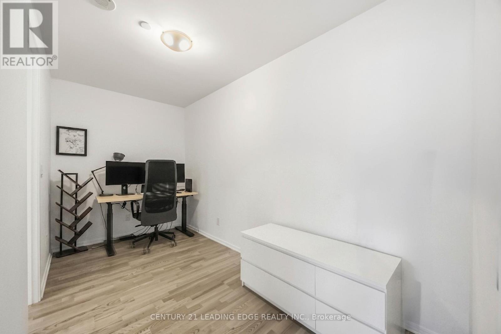 3308 - 1 Bloor Street E, Toronto, Ontario  M4W 0A8 - Photo 8 - C13410416