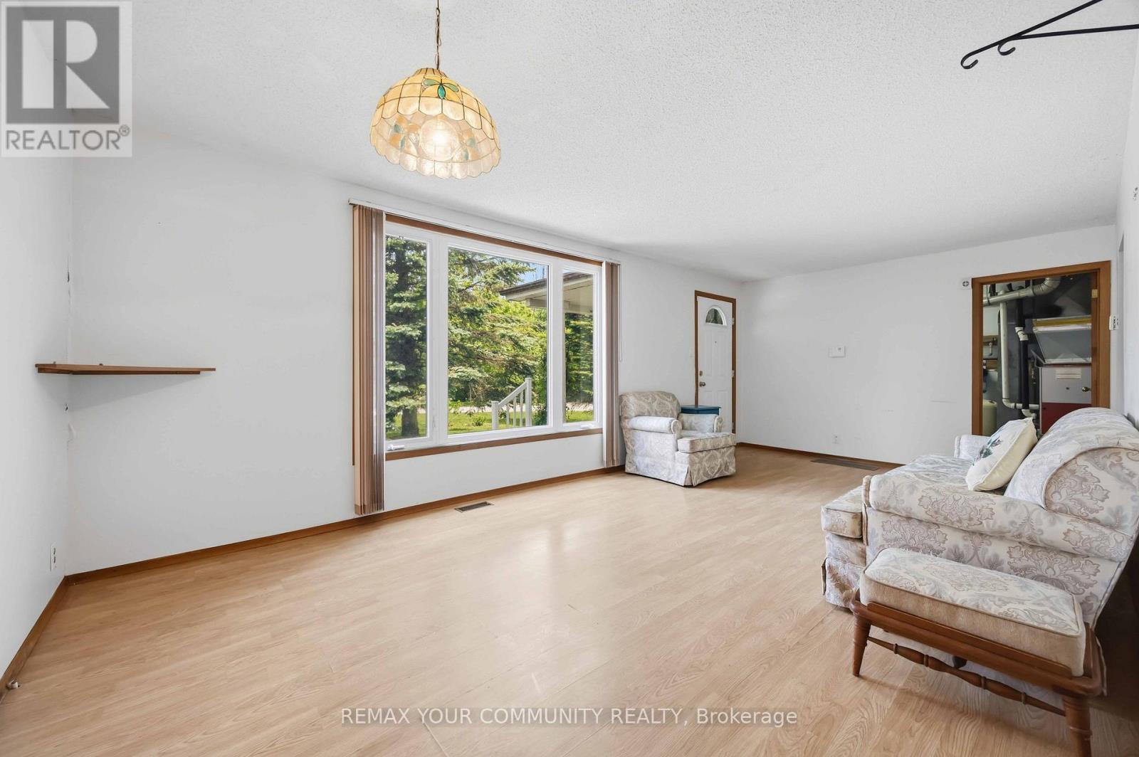 23 Laviolette Avenue, Georgina, Ontario  L0E 1N0 - Photo 19 - N13262214