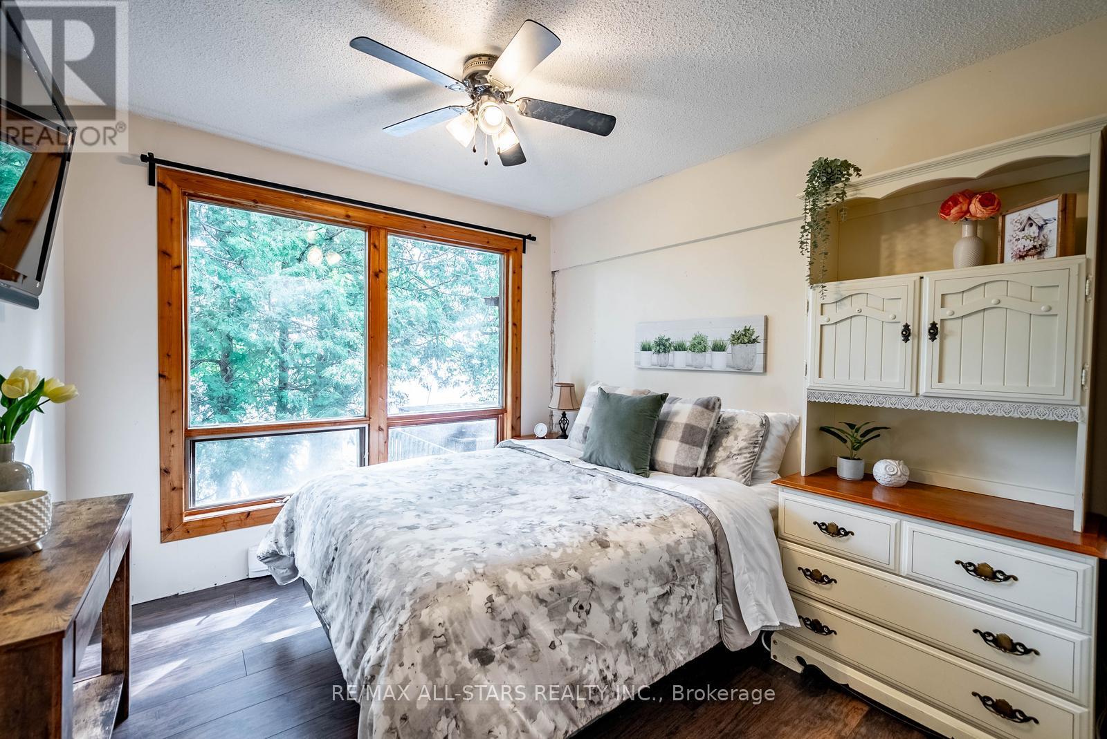 5720 Lakeshore Road, Whitchurch-Stouffville, Ontario  L4A 2Z4 - Photo 11 - N13410656