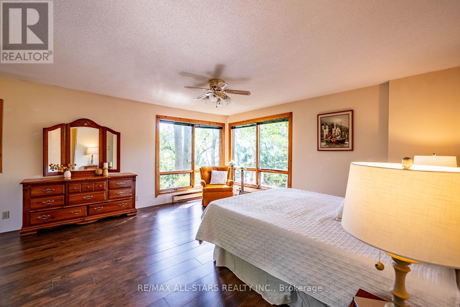 5720 Lakeshore Road, Whitchurch-Stouffville, Ontario  L4A 2Z4 - Photo 13 - N13410656