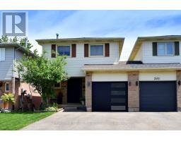 2499 WHITTAKER DRIVE, Burlington, Ontario