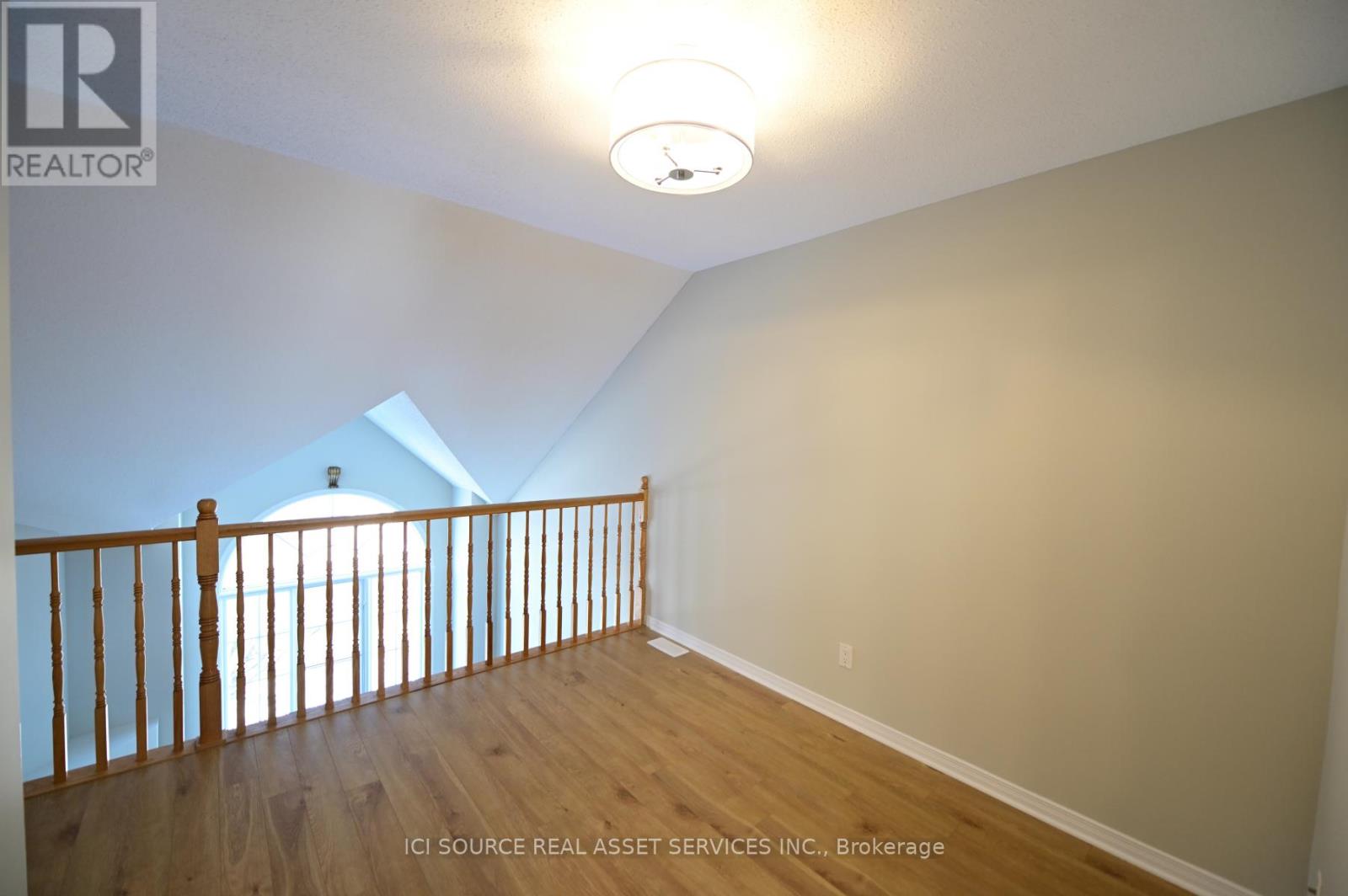 4516 Harper Avenue, Ottawa, Ontario  K1J 1E1 - Photo 12 - X13410652