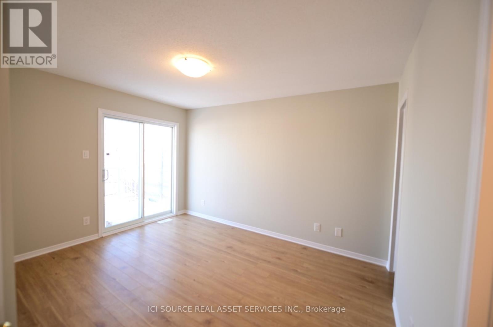4516 Harper Avenue, Ottawa, Ontario  K1J 1E1 - Photo 18 - X13410652