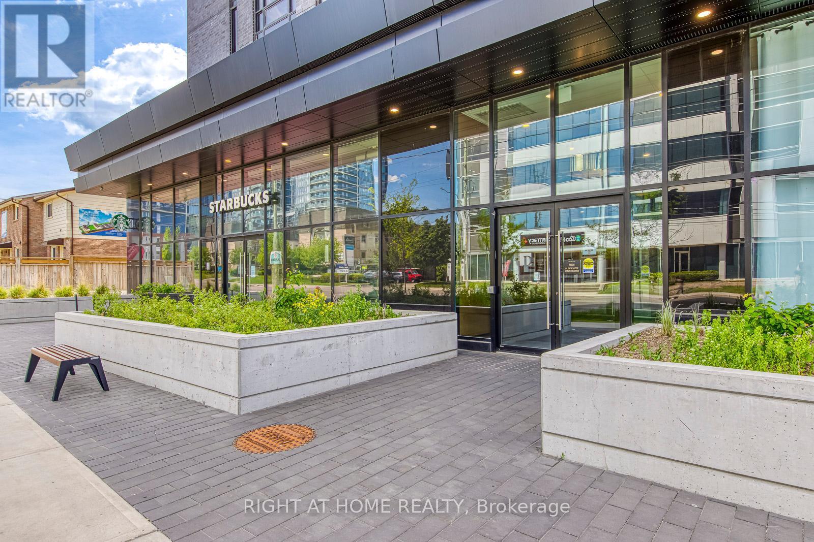 912 - 145 Columbia Street W, Waterloo, Ontario  N2L 0K7 - Photo 2 - X13410674