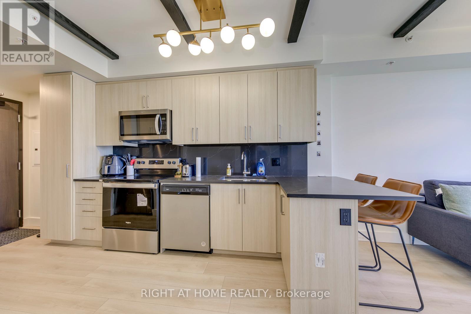 912 - 145 Columbia Street W, Waterloo, Ontario  N2L 0K7 - Photo 8 - X13410674