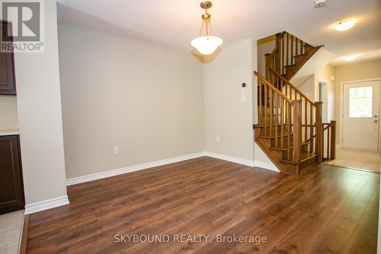 36 - 22 Spring Creek Drive, Hamilton, Ontario  L8M 1V7 - Photo 13 - X13410678