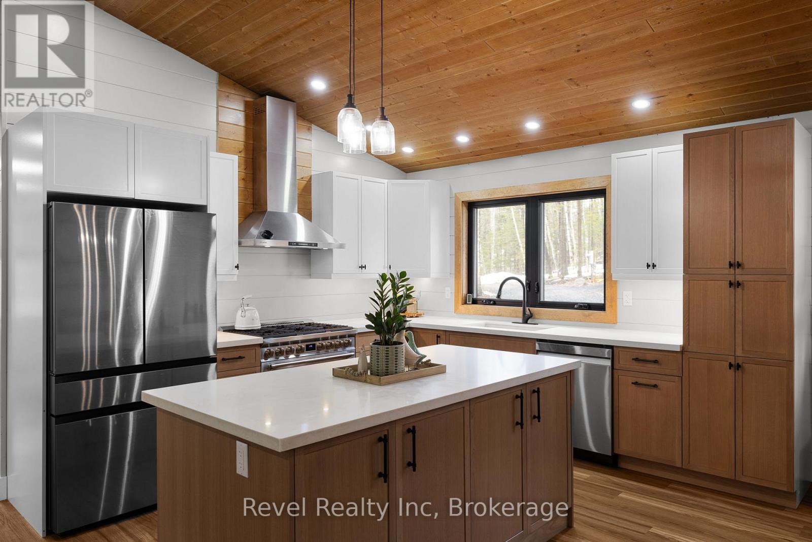 84 WOODS ROAD, Carling, Ontario