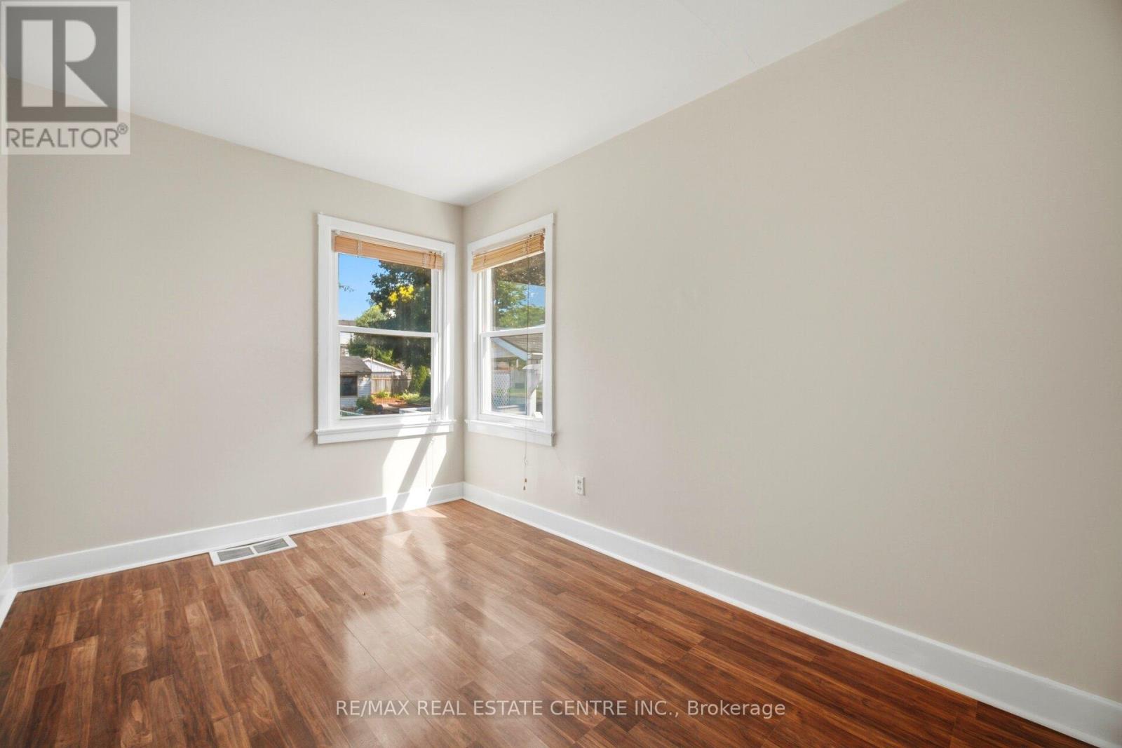 180 Oak Avenue, Hamilton, Ontario  L8L 5N1 - Photo 15 - X13254084