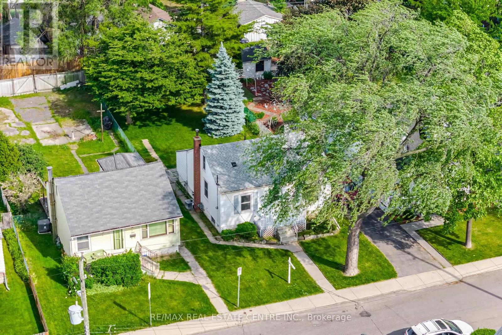 180 Oak Avenue, Hamilton, Ontario  L8L 5N1 - Photo 4 - X13254084