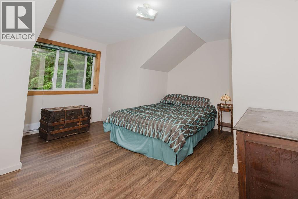 279 Lark Road, Gibsons, British Columbia  V0N 1V4 - Photo 16 - R3132974