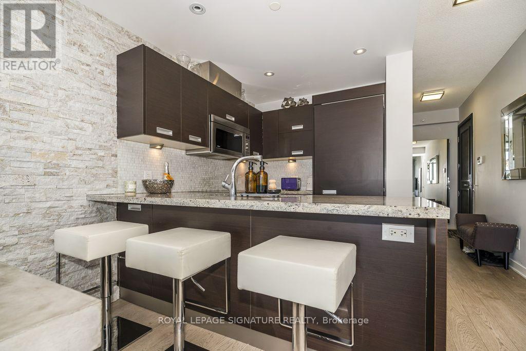 2115 - 90 Park Lawn Road, Toronto, Ontario  M8Y 0B6 - Photo 4 - W13410726