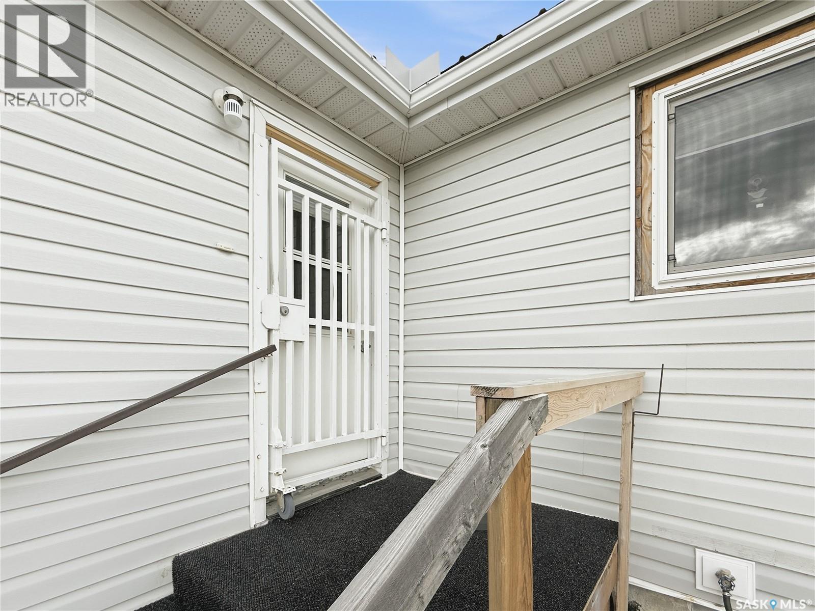 24 13th Avenue Se, Swift Current, Saskatchewan  S9H 4C3 - Photo 25 - SK038233