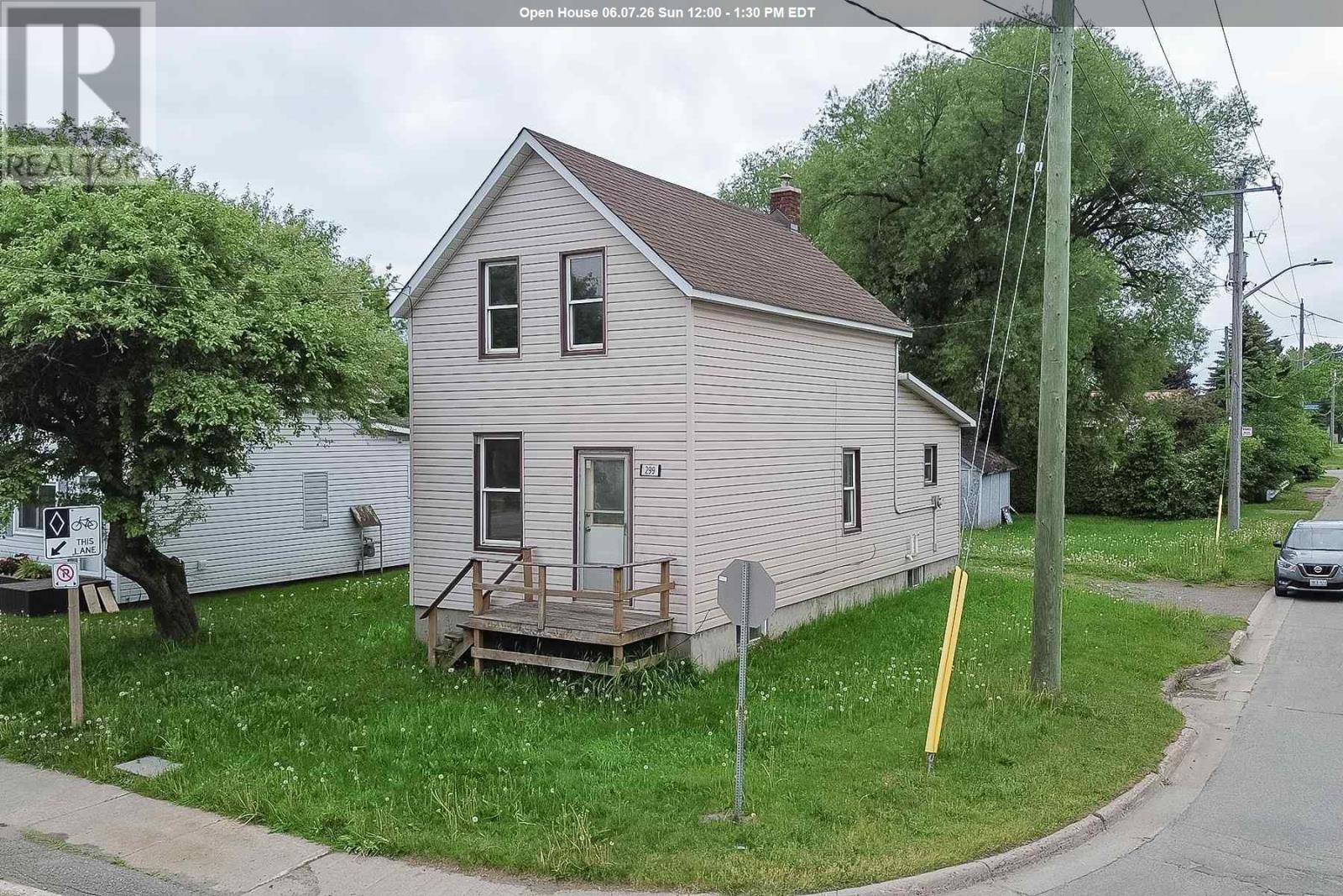299 Goulais Ave, Sault Ste Marie, Ontario P6C 5A2 - Photo 1 - SM261274