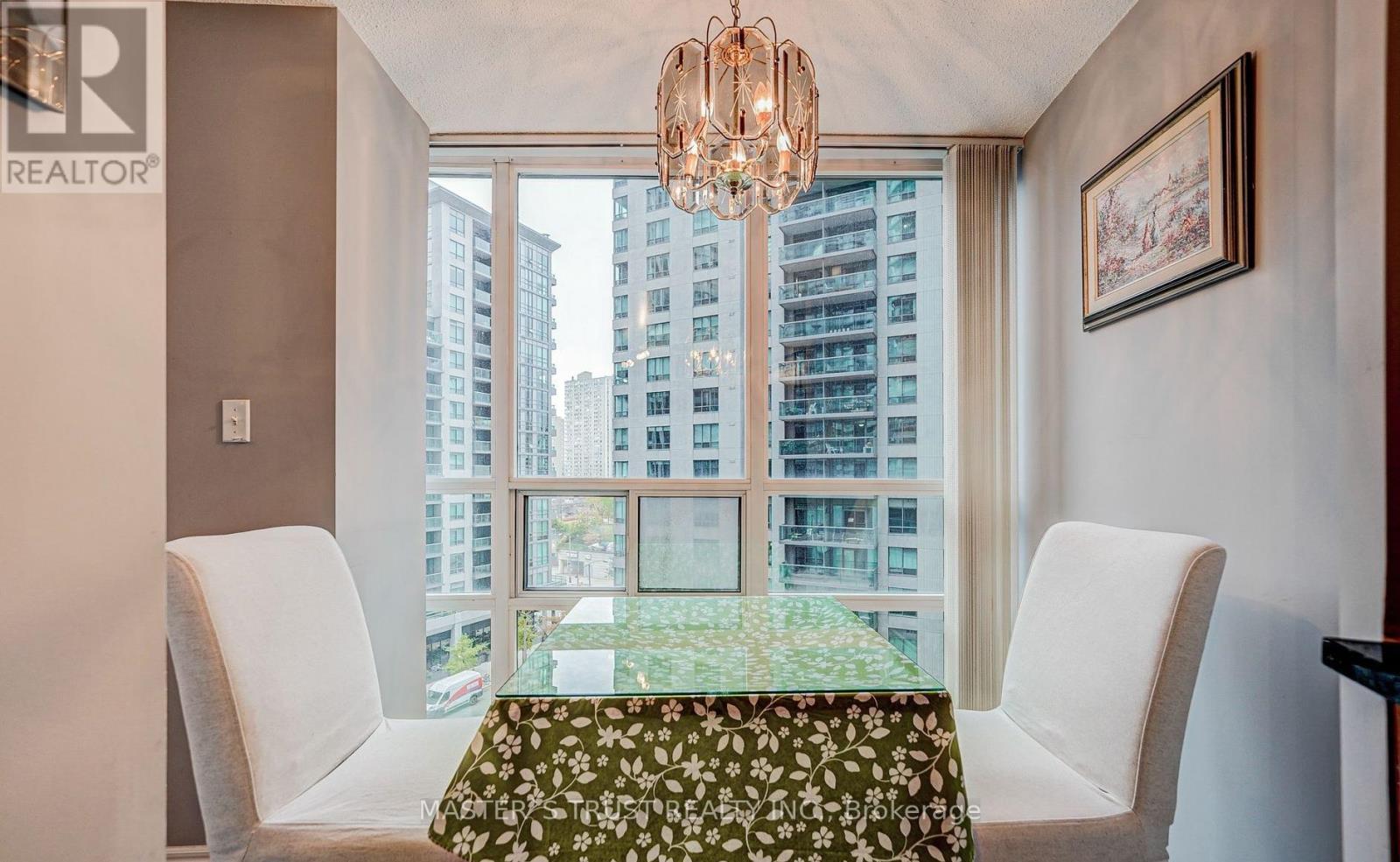 711 - 30 Grand Trunk Crescent, Toronto, Ontario  M5J 3A4 - Photo 10 - C13410802