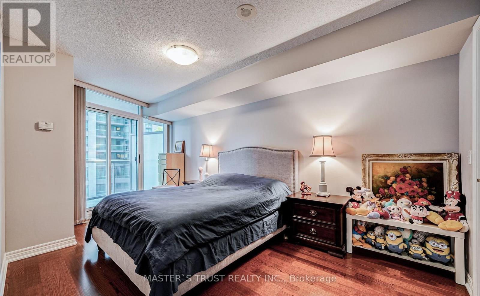 711 - 30 Grand Trunk Crescent, Toronto, Ontario  M5J 3A4 - Photo 11 - C13410802