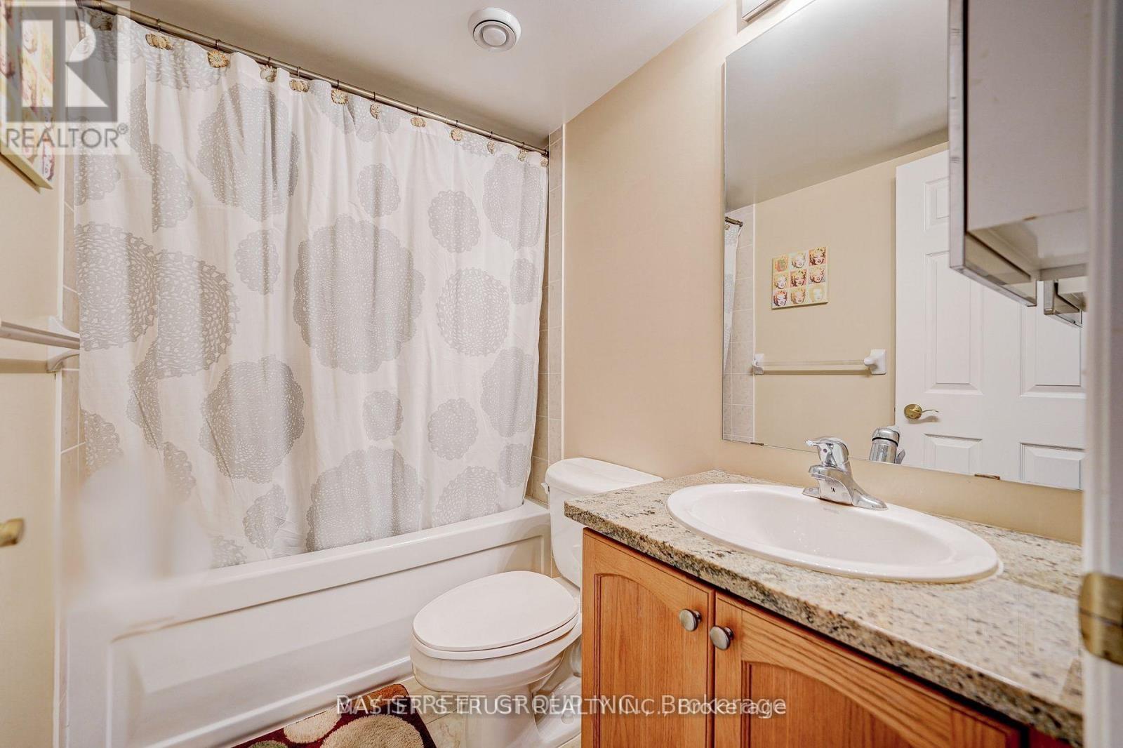 711 - 30 Grand Trunk Crescent, Toronto, Ontario  M5J 3A4 - Photo 12 - C13410802