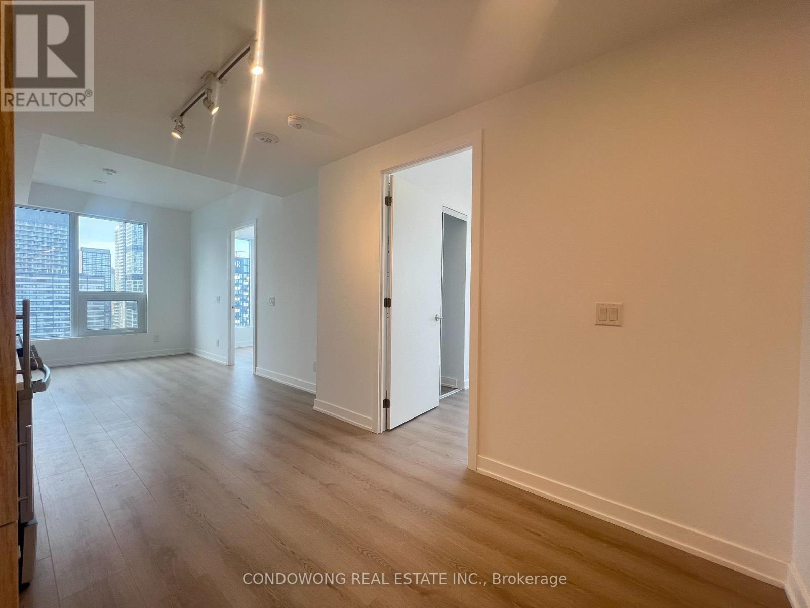 3603 - 100 Queen Street E, Toronto, Ontario  M5C 0B5 - Photo 4 - C13410830