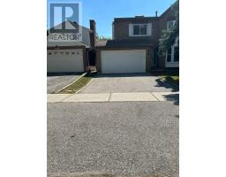 35 WINTERMUTE BOULEVARD, Toronto, Ontario
