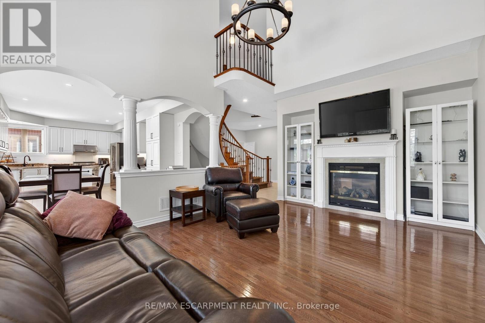 2431 Castlebrook Road, Oakville, Ontario  L6M 4Z2 - Photo 10 - W13155308