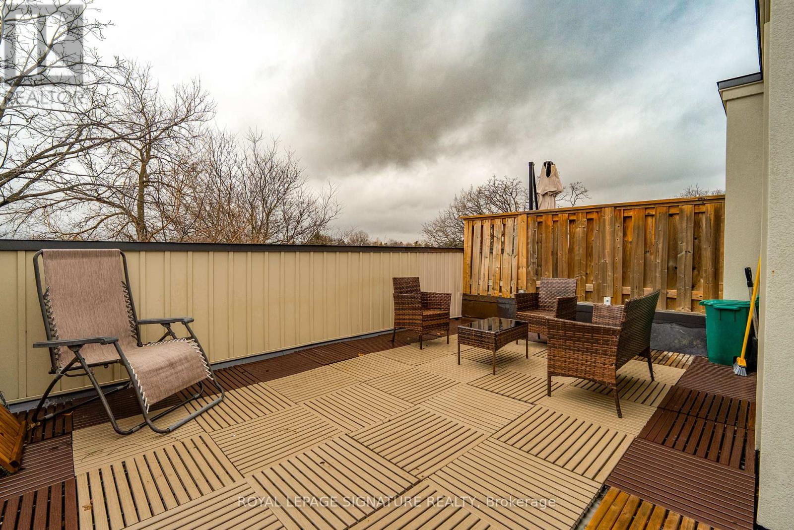 14 Queen Mary Court, Vaughan, Ontario  L4L 0H9 - Photo 25 - N13410762