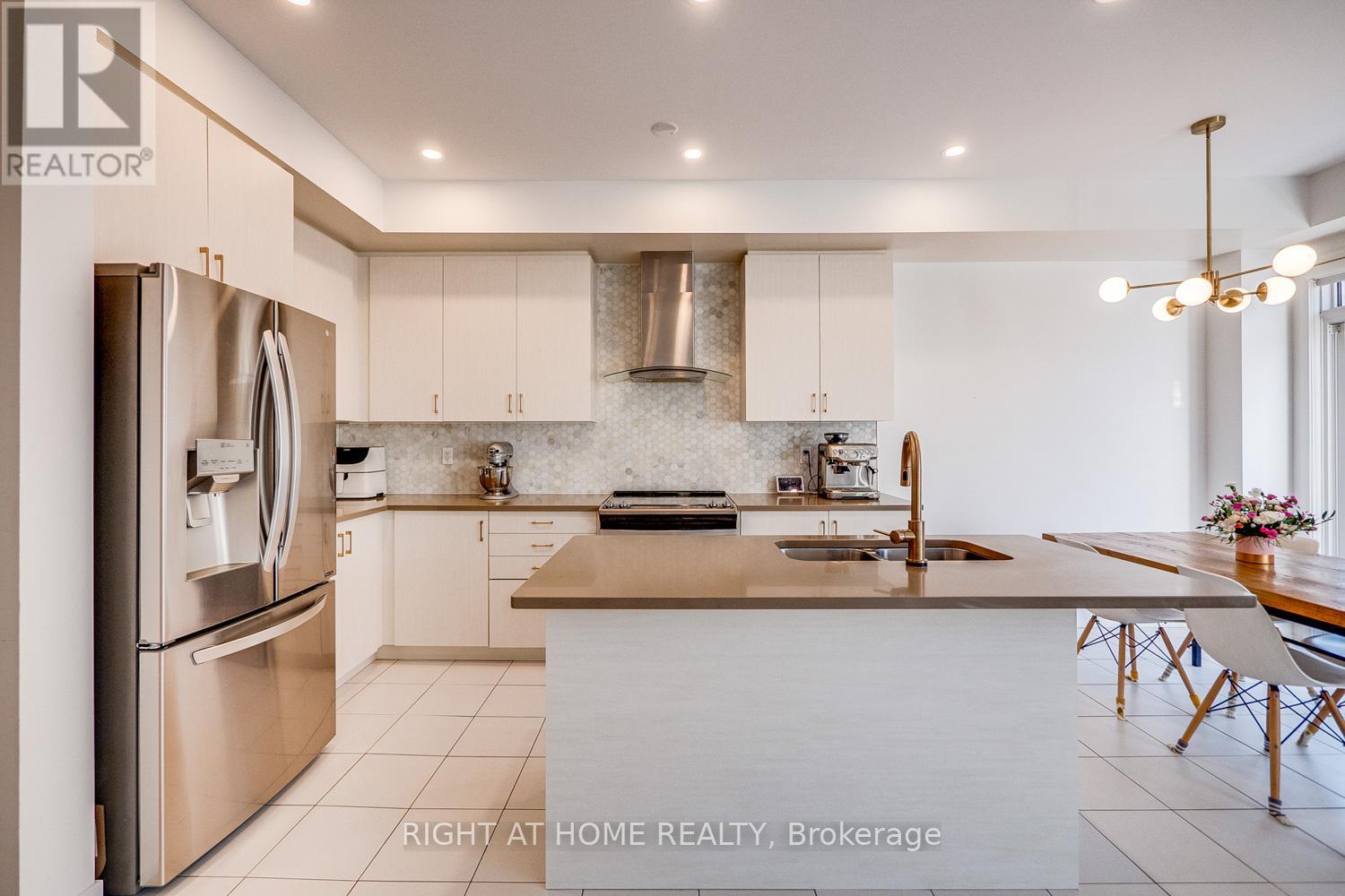 20 Harcourt Street, Vaughan, Ontario  L6A 4Y4 - Photo 16 - N13410808