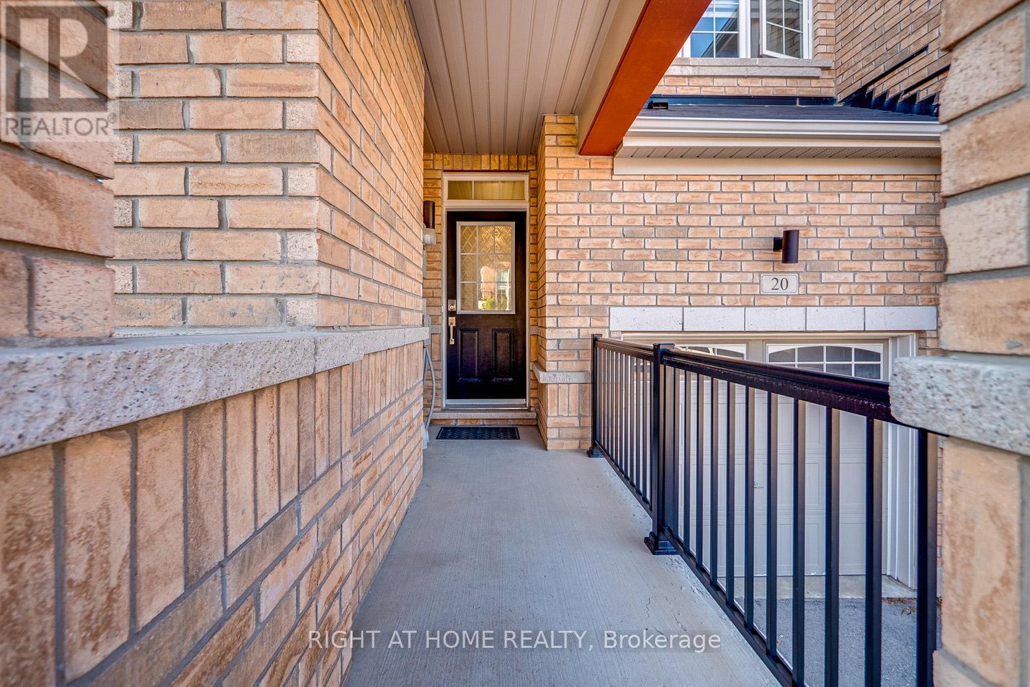 20 Harcourt Street, Vaughan, Ontario  L6A 4Y4 - Photo 3 - N13410808