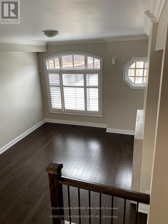 53 - 275 Royalton Common, Oakville, Ontario  L6H 2H2 - Photo 5 - W13410772