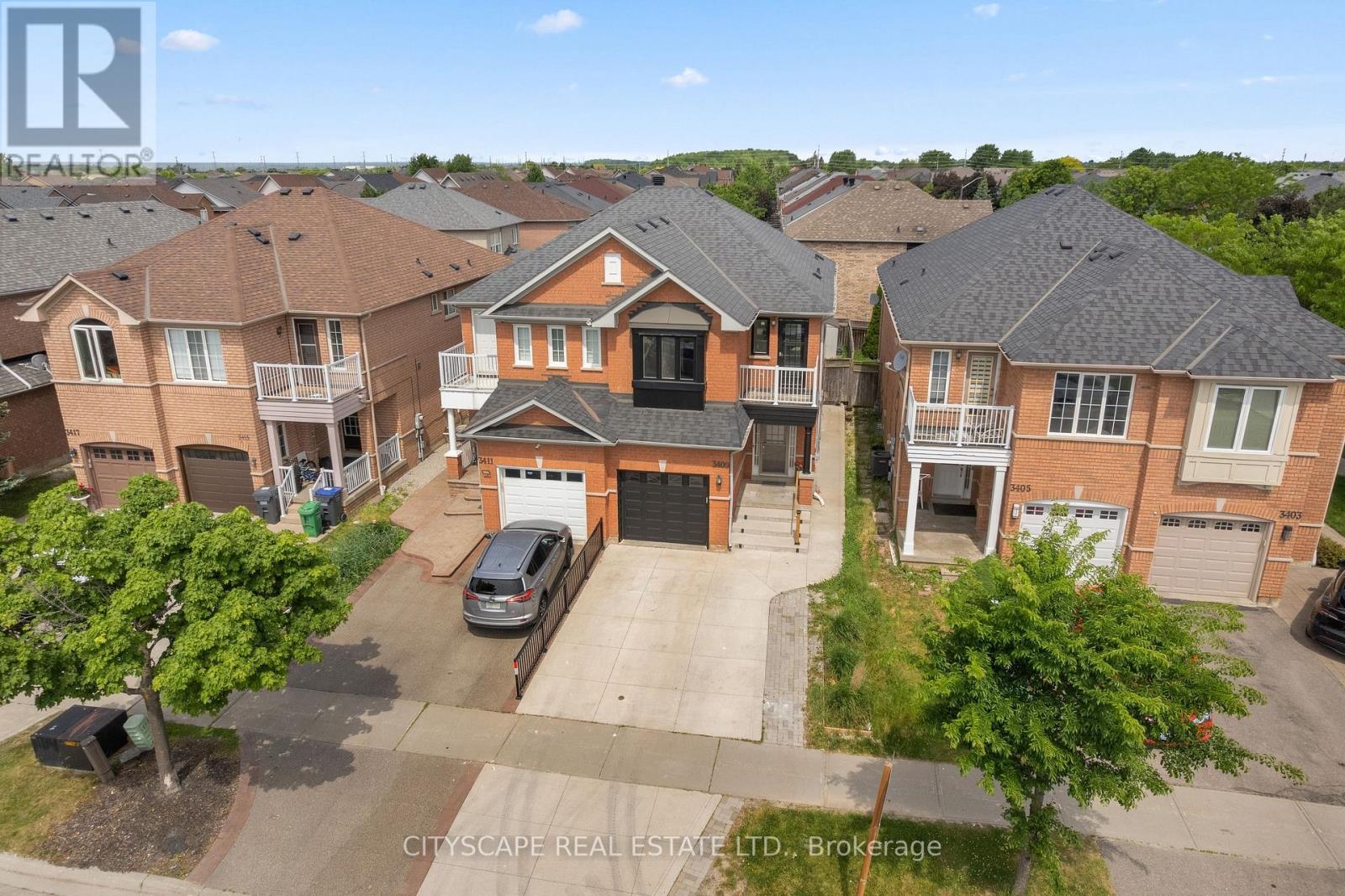 3409 Mcdowell Drive, Mississauga, Ontario  L5M 6R7 - Photo 2 - W13410794
