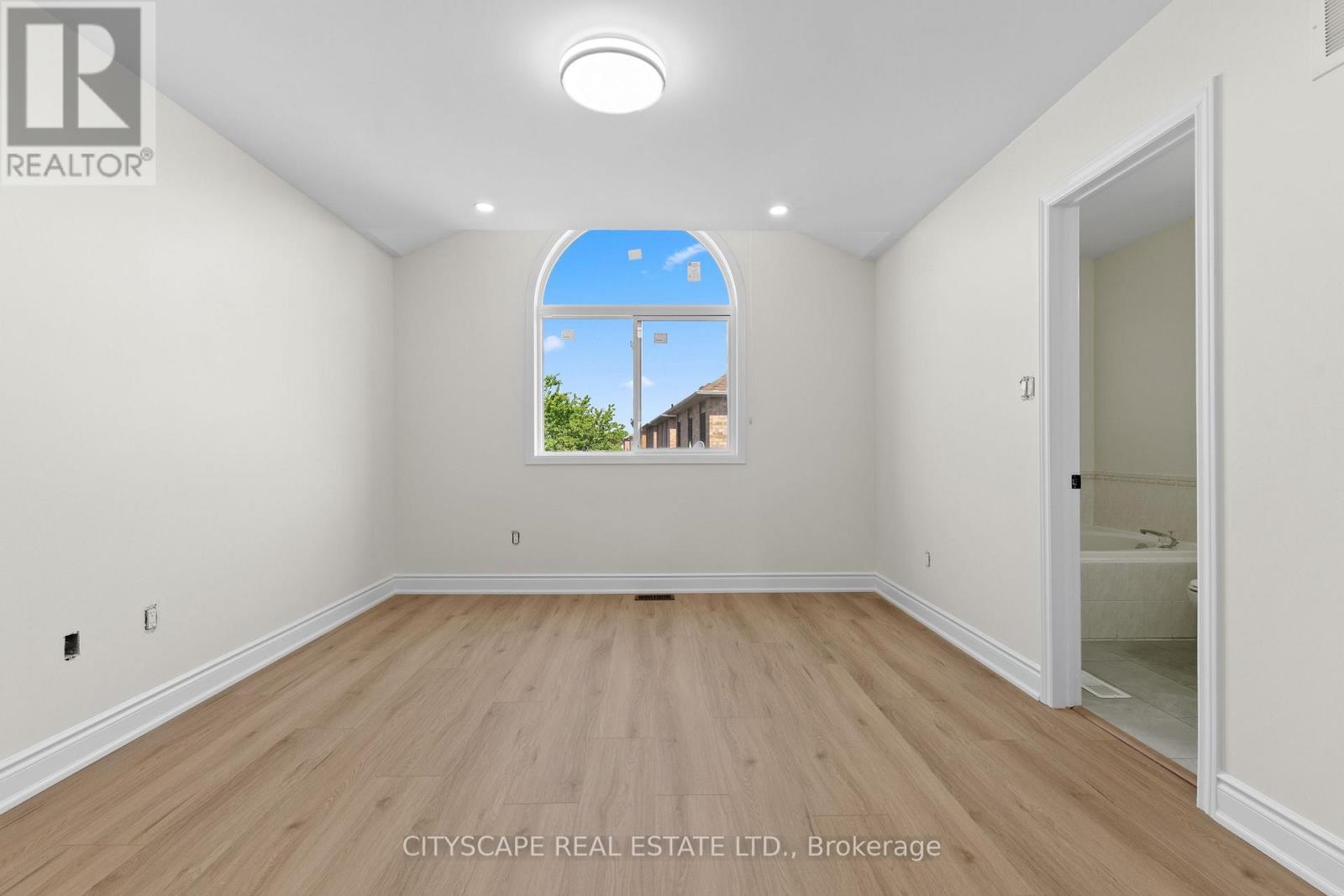 3409 Mcdowell Drive, Mississauga, Ontario  L5M 6R7 - Photo 30 - W13410794