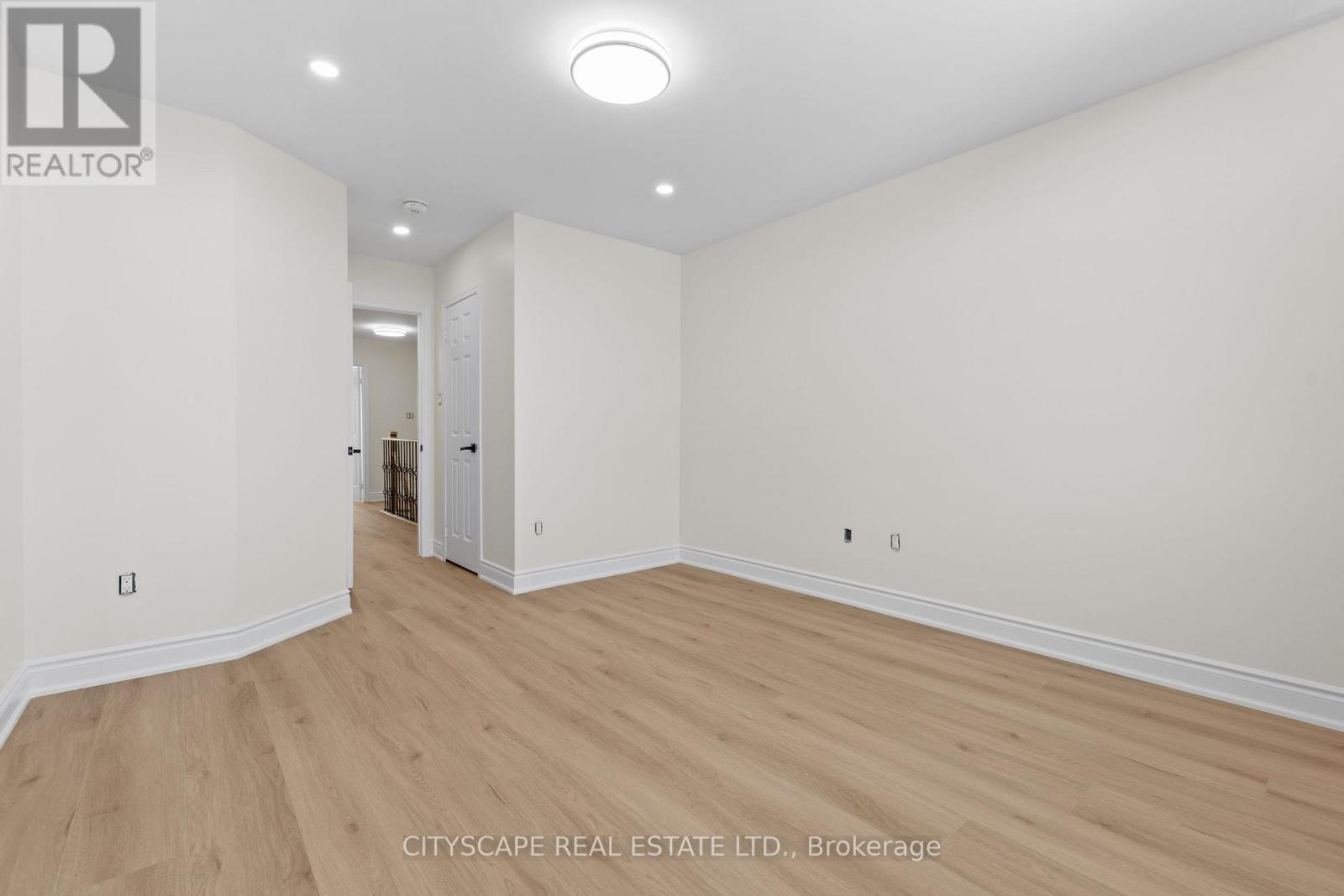 3409 Mcdowell Drive, Mississauga, Ontario  L5M 6R7 - Photo 31 - W13410794