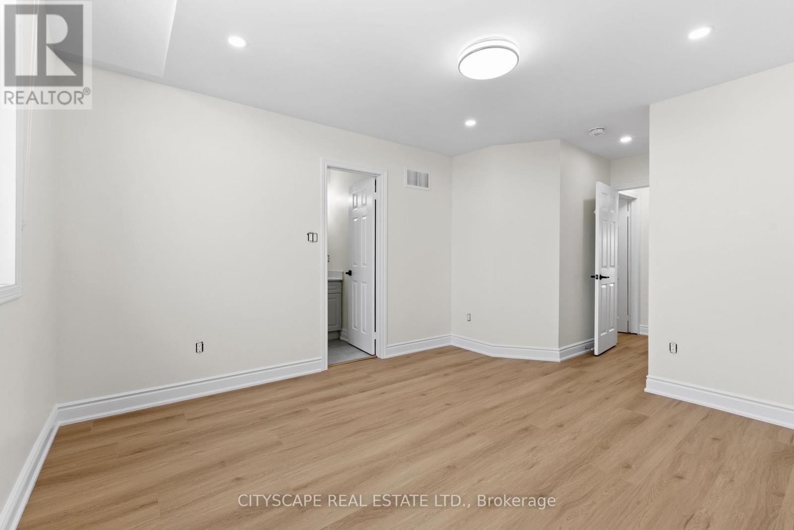 3409 Mcdowell Drive, Mississauga, Ontario  L5M 6R7 - Photo 32 - W13410794